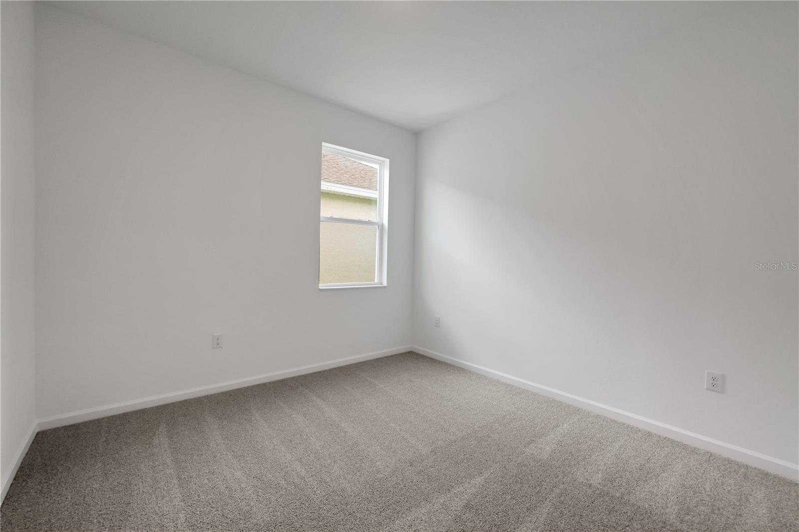 302 Bottle Brush Dr Property Photo 24
