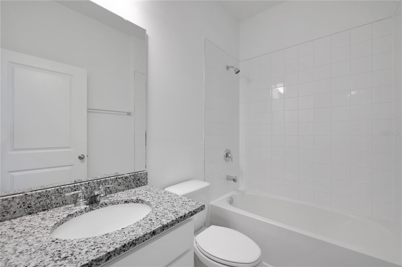 302 Bottle Brush Dr Property Photo 27