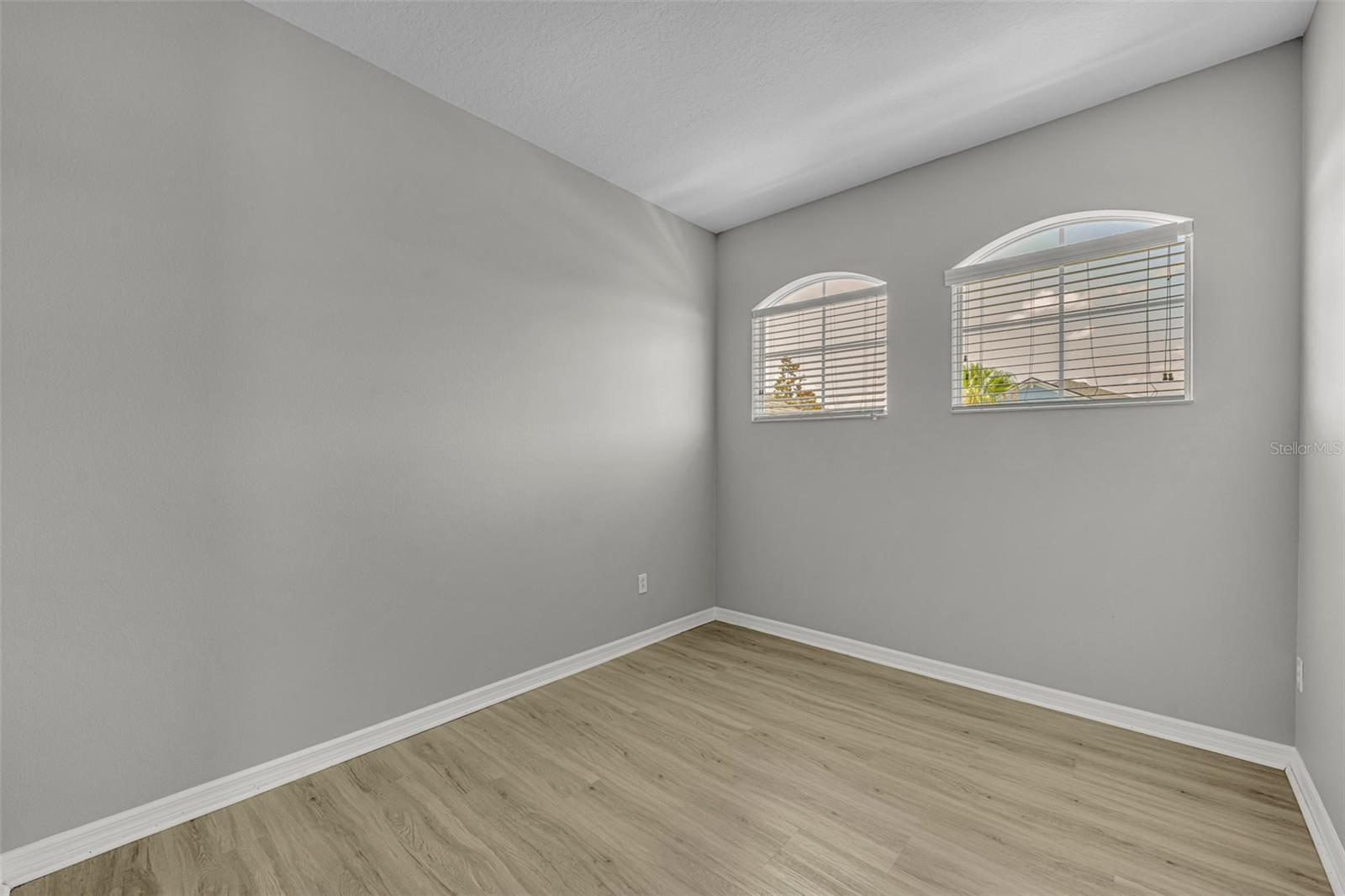 573 Juniper Springs Dr Property Photo 32