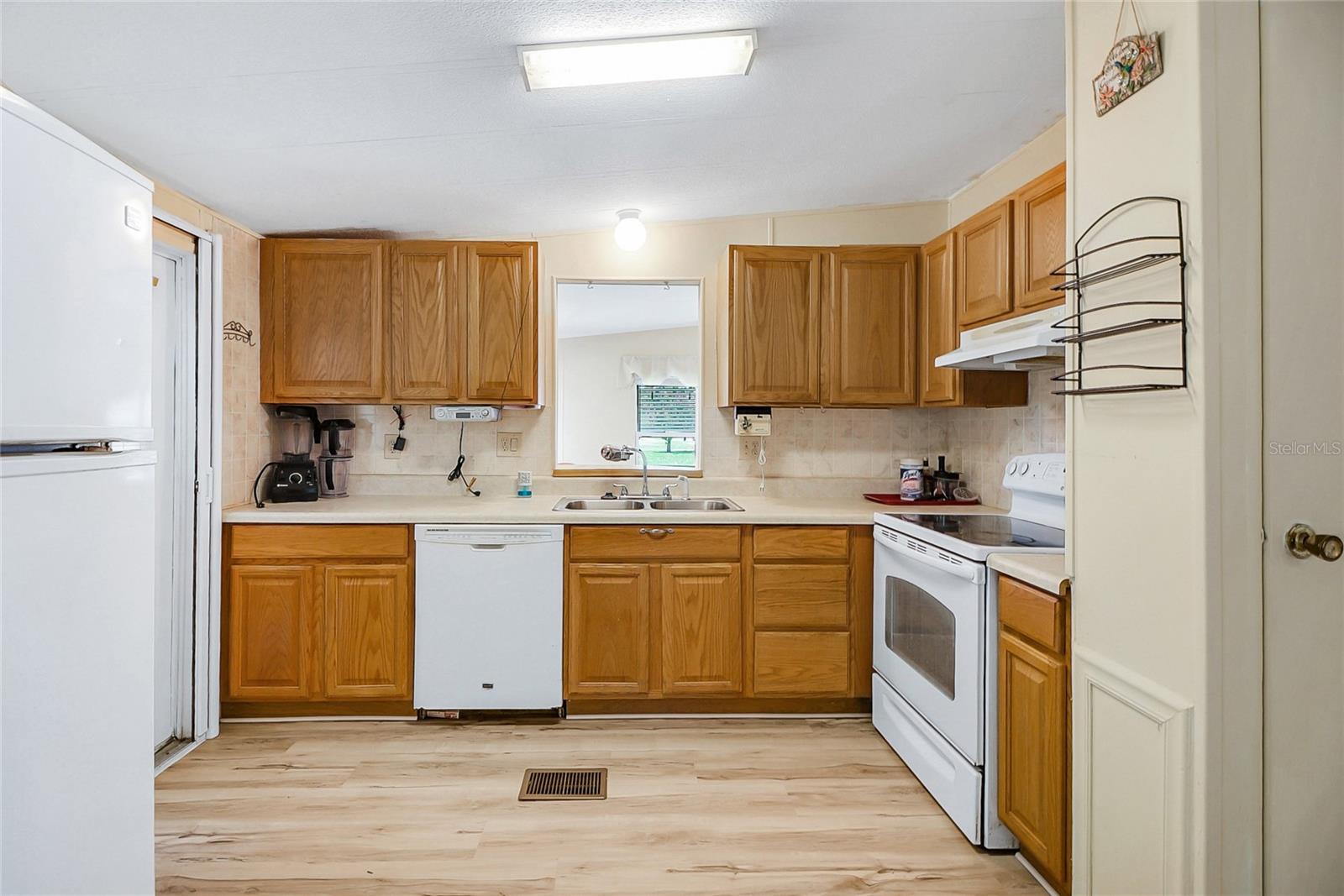 410 Tarrson Blvd Property Photo 20