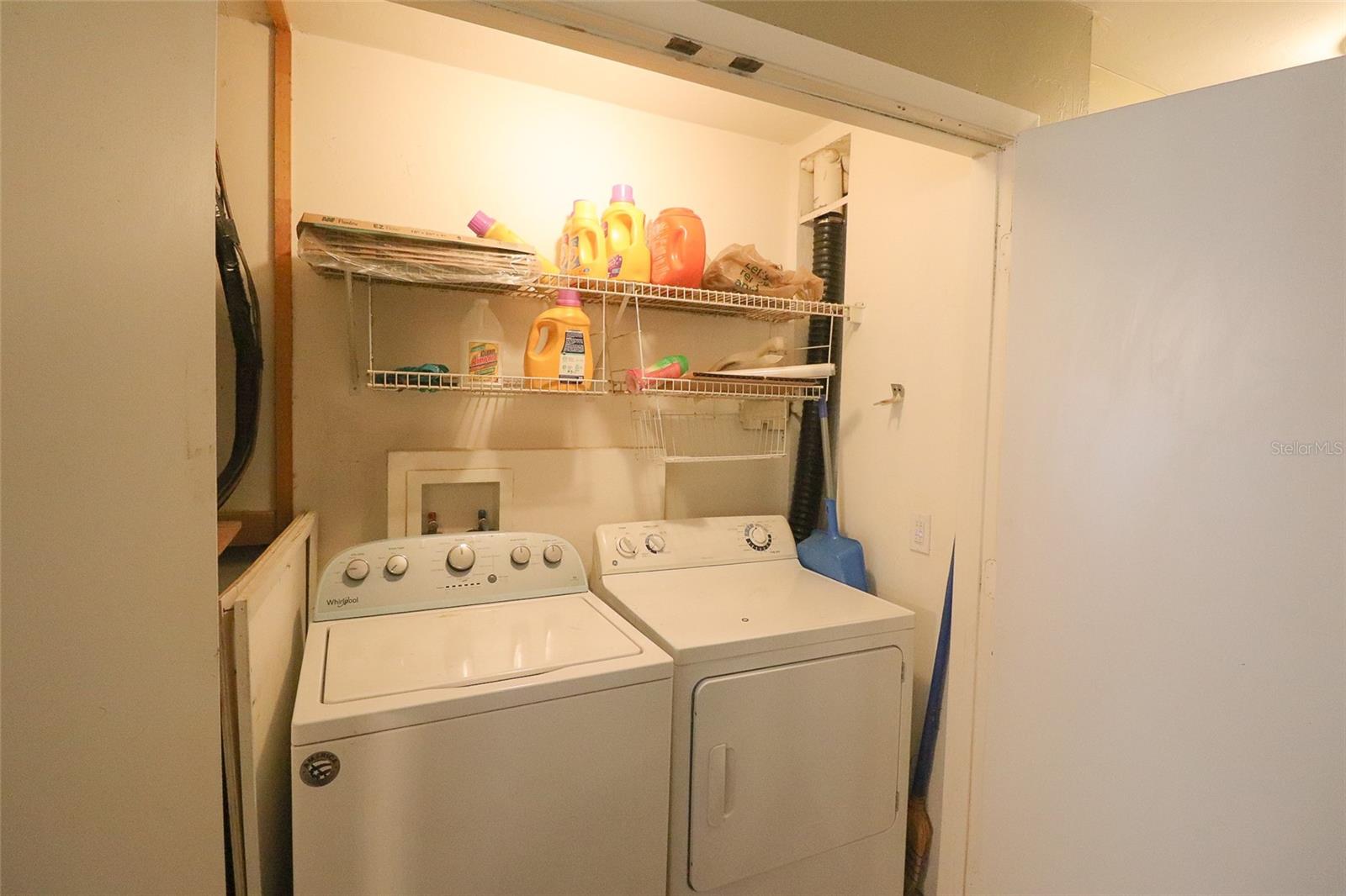 4000 Sw 23rd St #5-307 Room C Property Photo 10