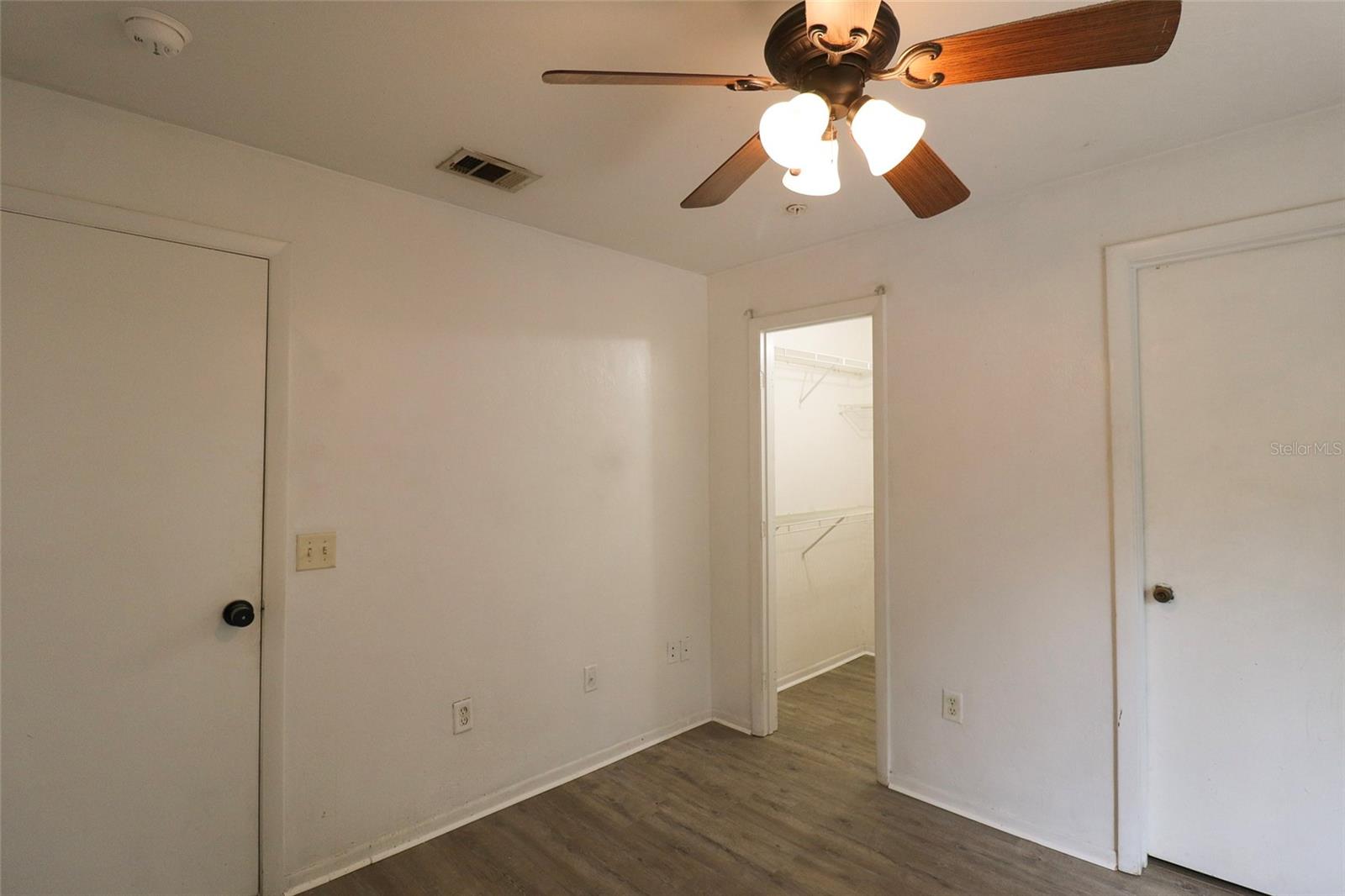 4000 Sw 23rd St #5-307 Room C Property Photo 14