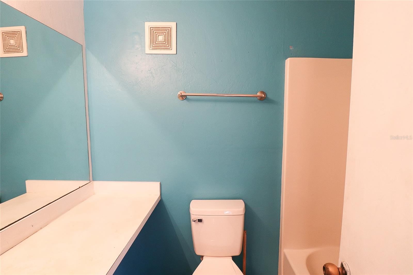 4000 Sw 23rd St #5-307 Room C Property Photo 18