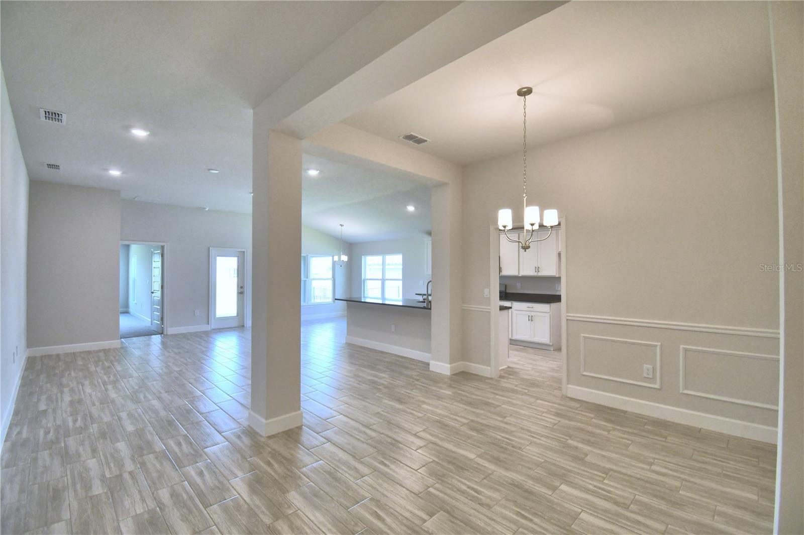 4926 Vue Delac Pass Property Photo 5