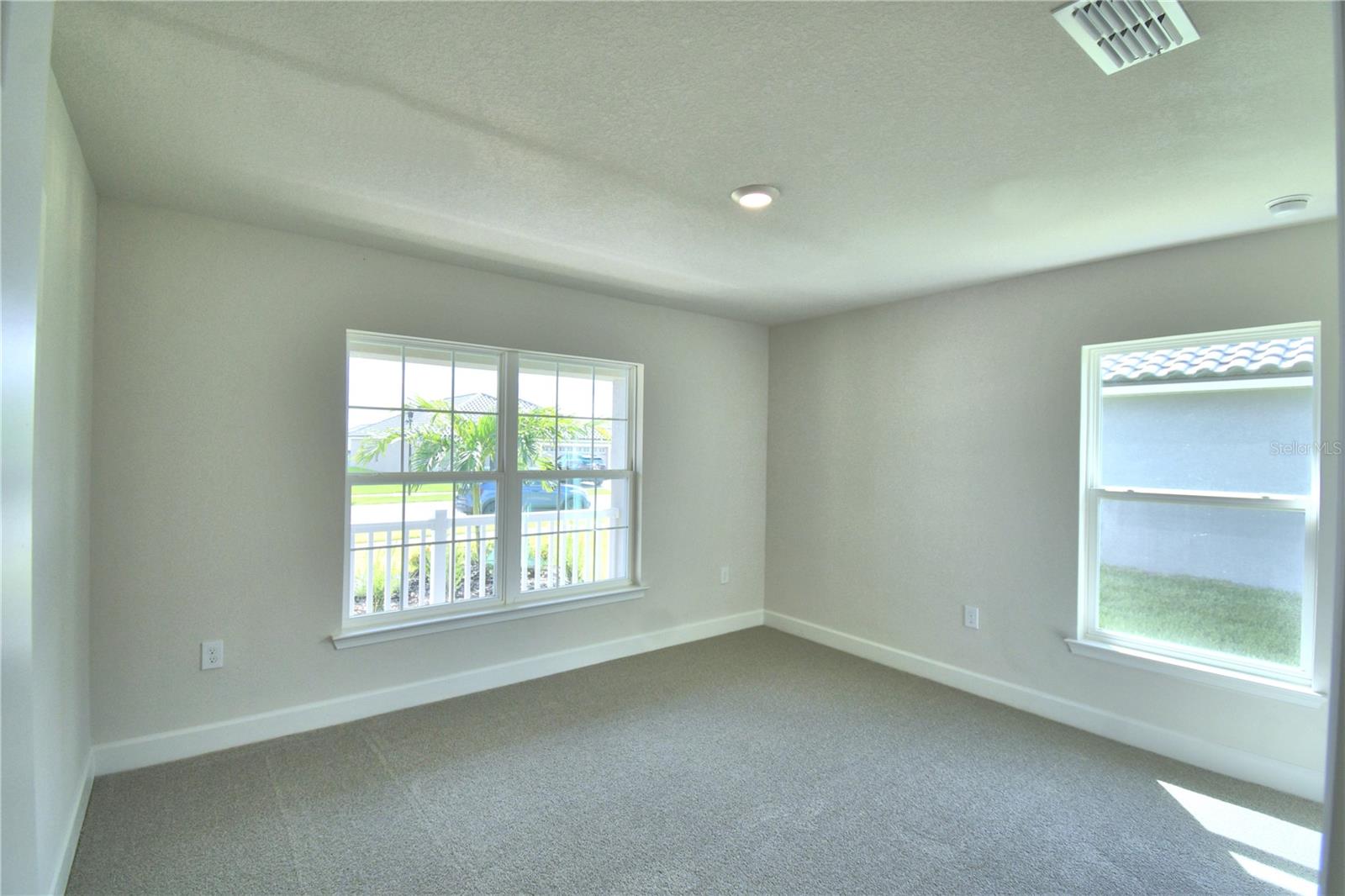 4926 Vue Delac Pass Property Photo 23