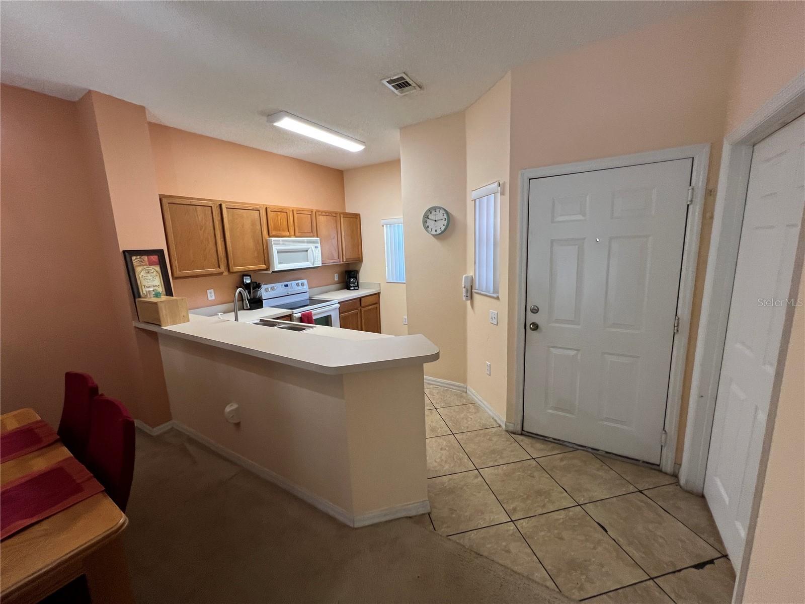 8425 Crystal Cove Loop Property Photo 3