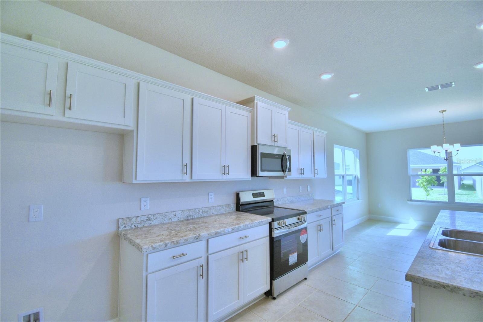 1492 Leamington Ln Property Photo 10