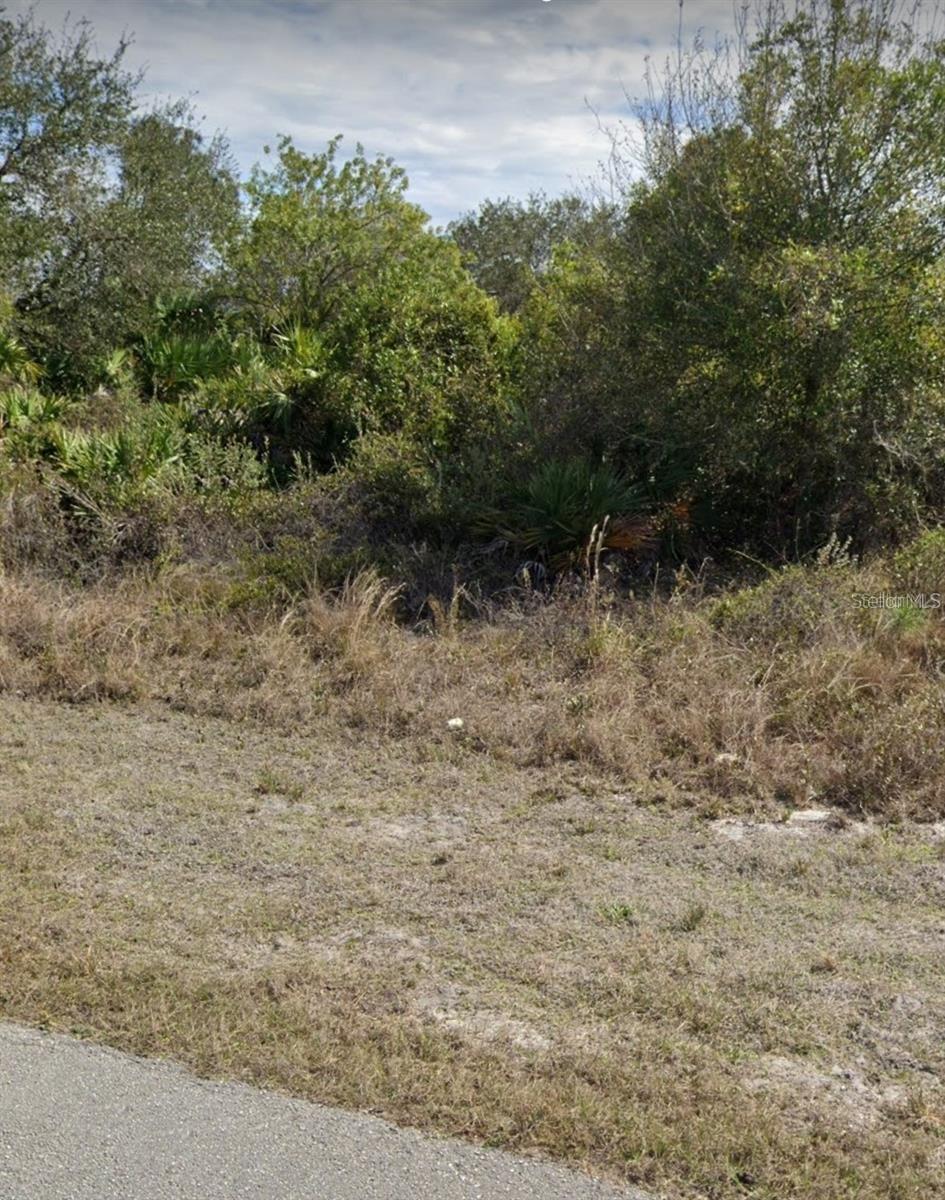 19163 RIDGE AVE Property Photo 1