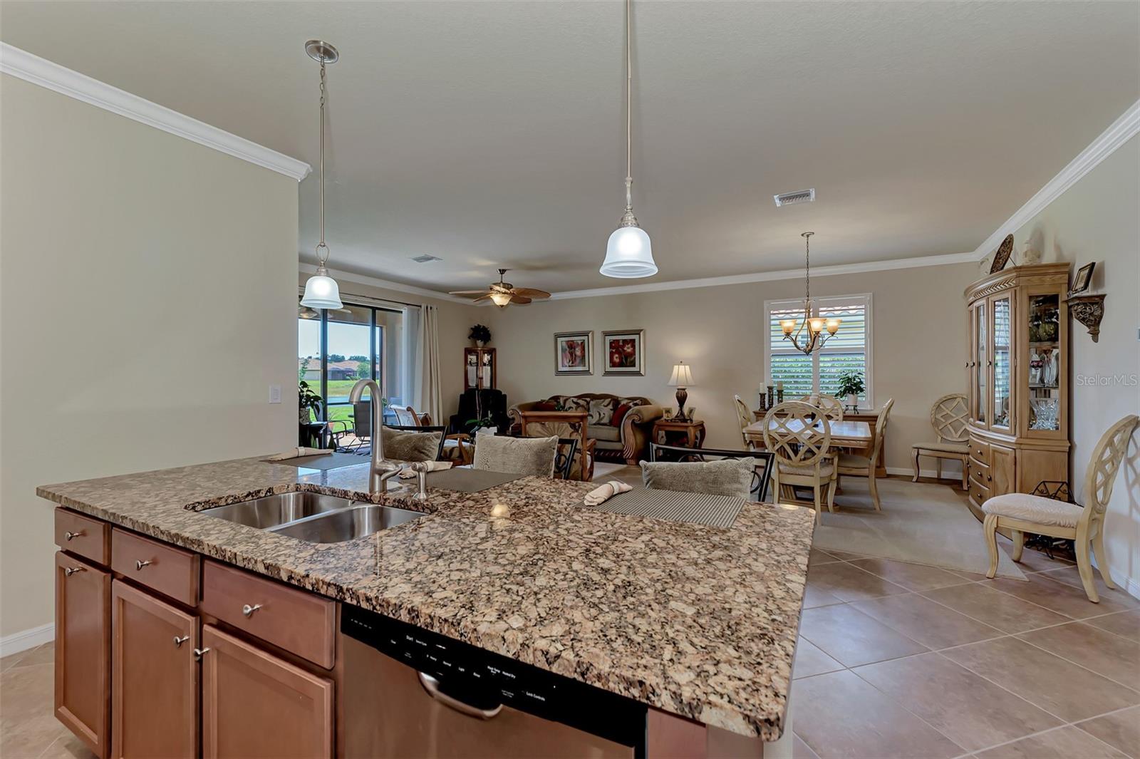 12536 Felice Dr Property Photo 29