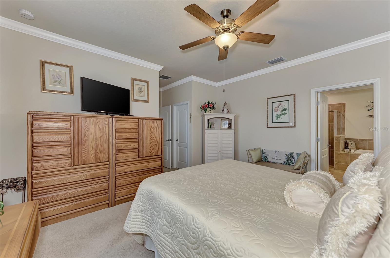 12536 Felice Dr Property Photo 32