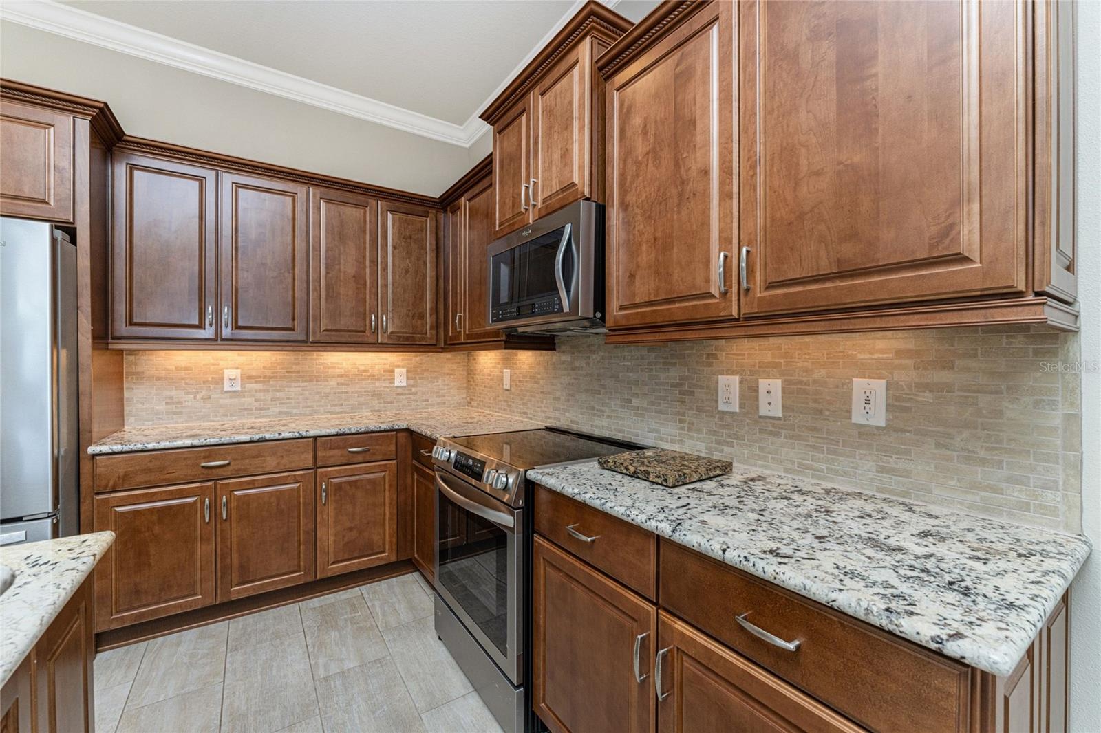 10385 Crooked Creek Dr Property Photo 16