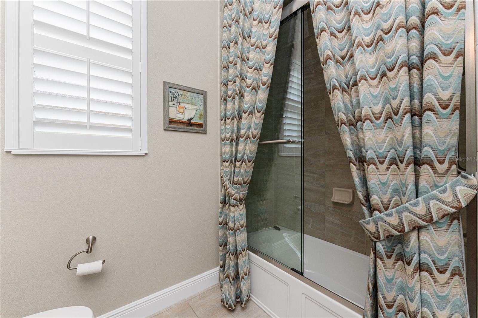 10385 Crooked Creek Dr Property Photo 34