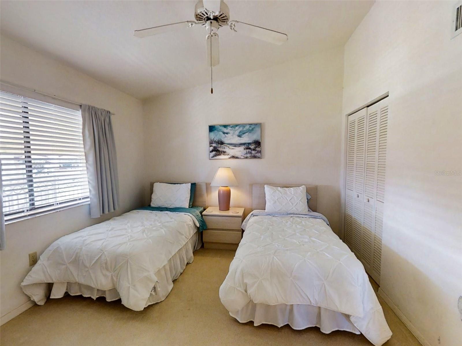 448 Bouchelle Dr #305 Property Photo 3