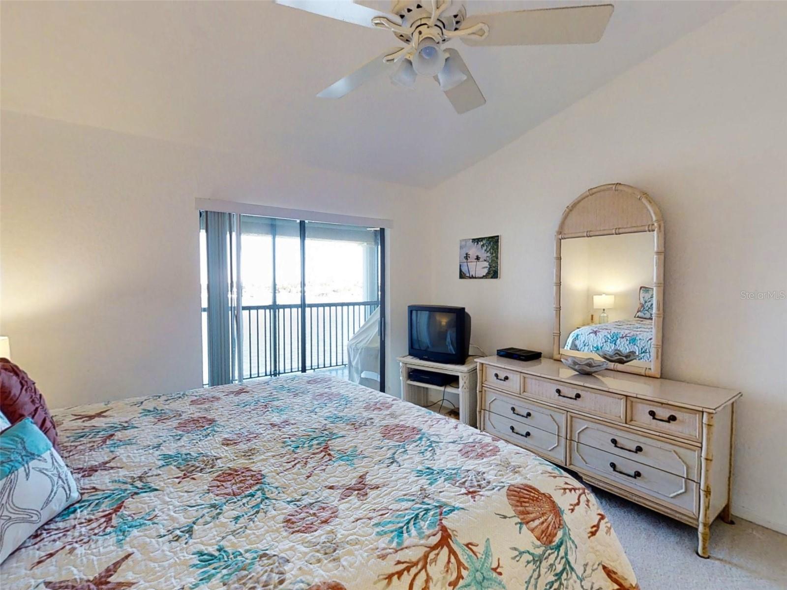 448 Bouchelle Dr #305 Property Photo 20