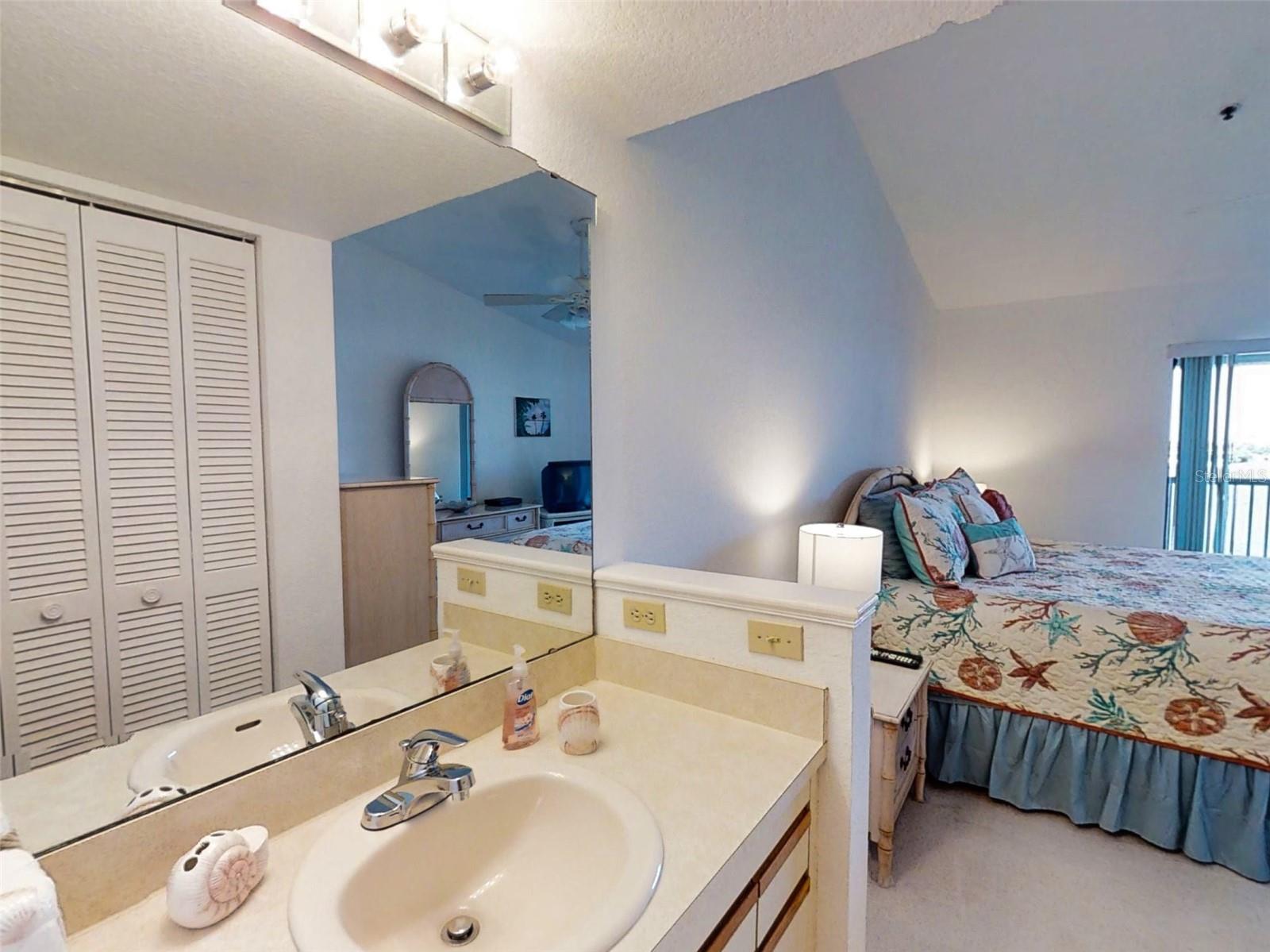 448 Bouchelle Dr #305 Property Photo 24