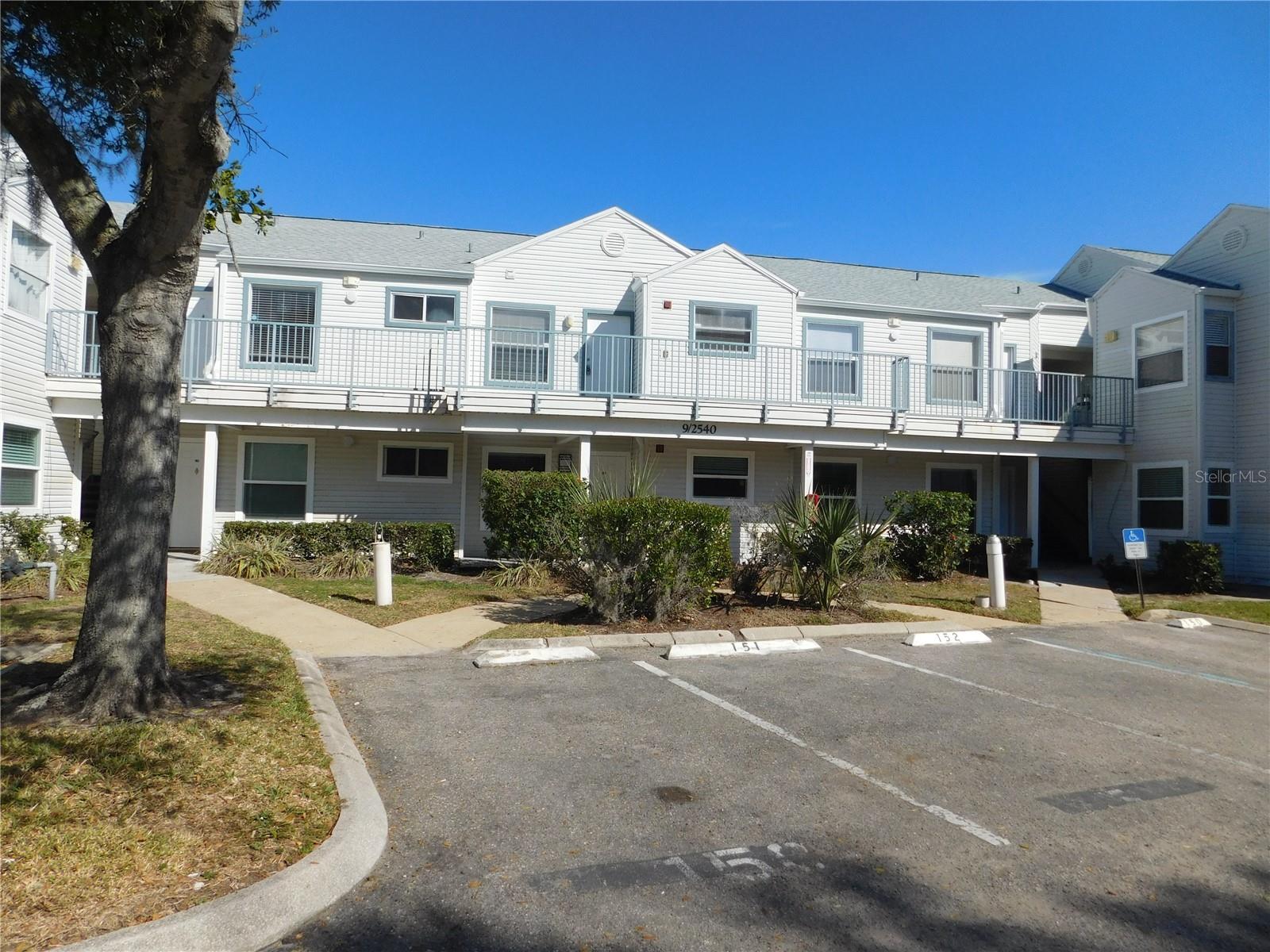 2540 Woodgate Blvd #204 Property Photo 2