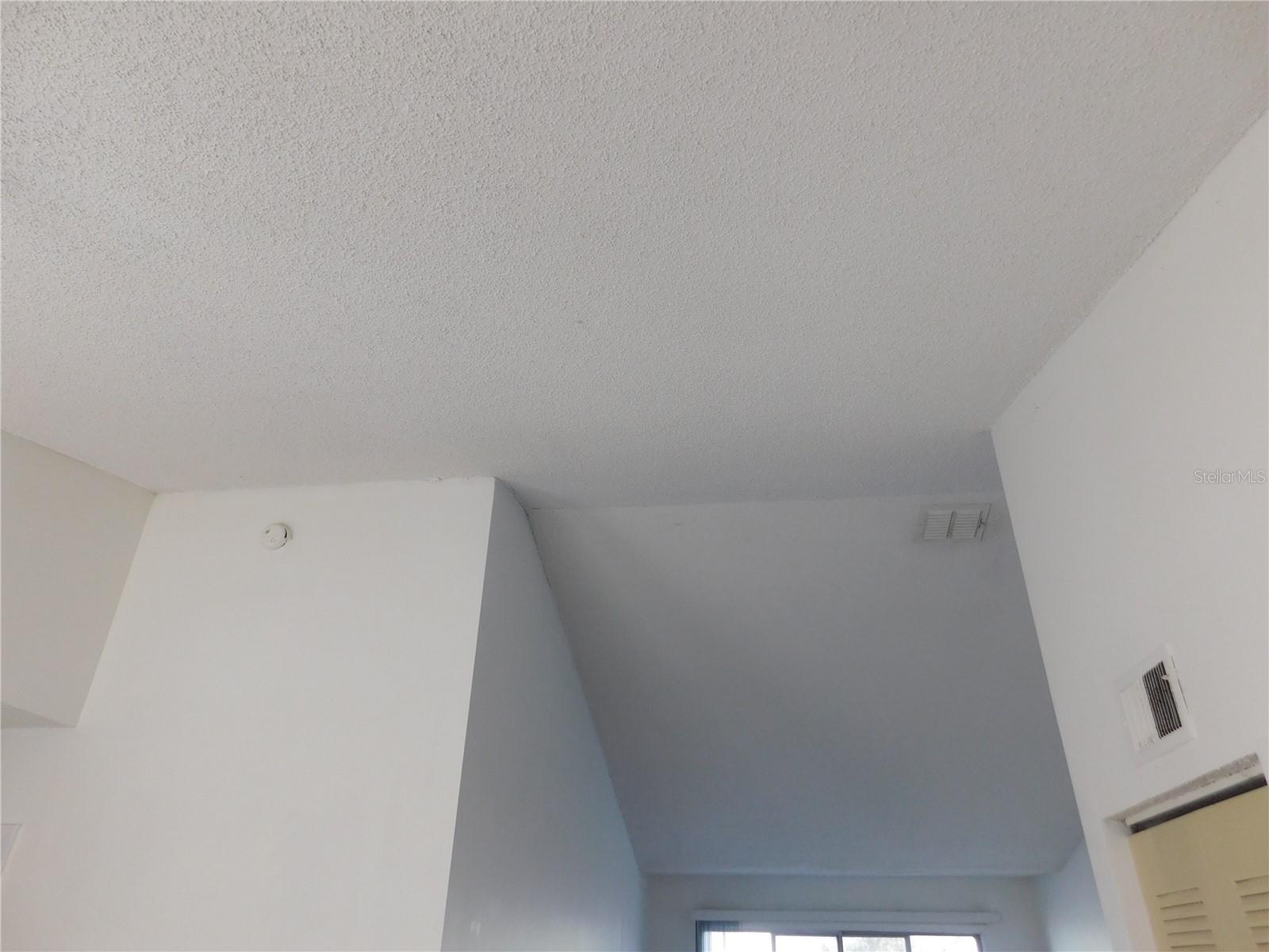 2540 Woodgate Blvd #204 Property Photo 23