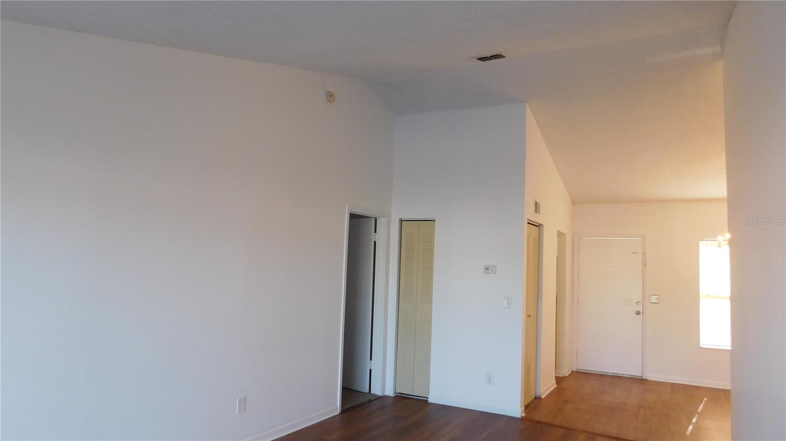 2540 Woodgate Blvd #204 Property Photo 24
