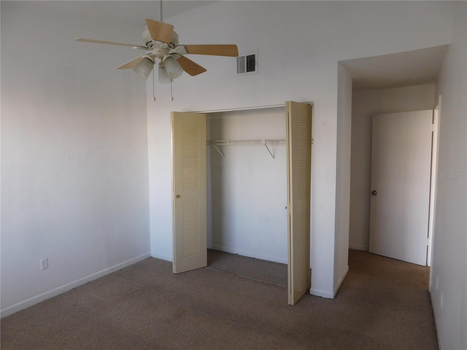 2540 Woodgate Blvd #204 Property Photo 25