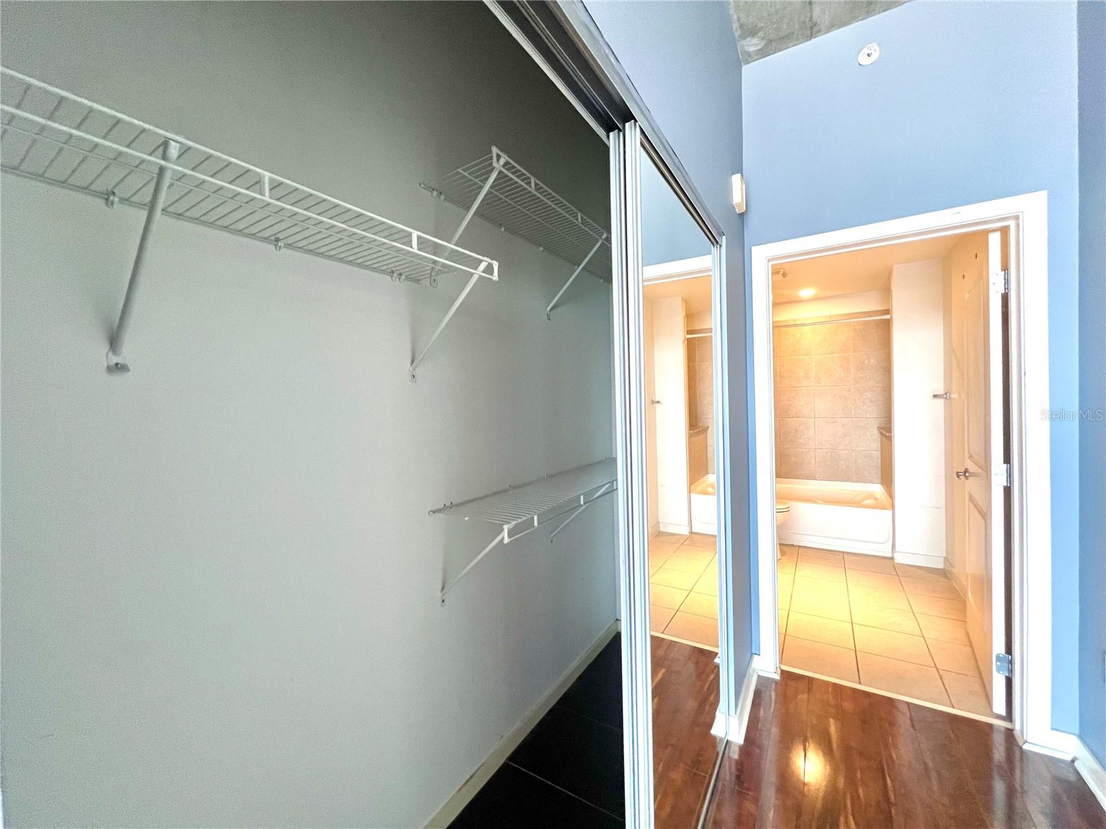 155 S Court Ave #1113 Property Photo 14