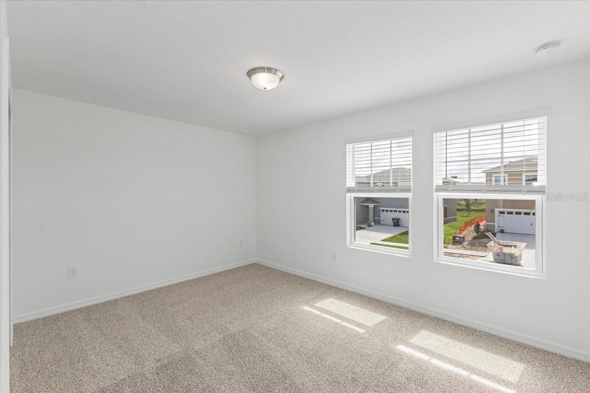 1128 Griffon Ave Property Photo 10