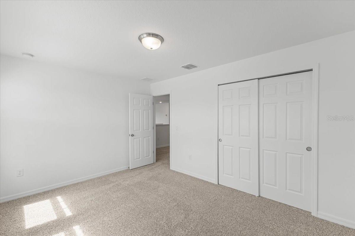 1128 Griffon Ave Property Photo 11