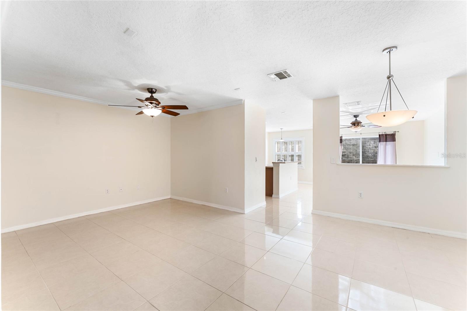 2748 Clinton Heights Ct Property Photo 7