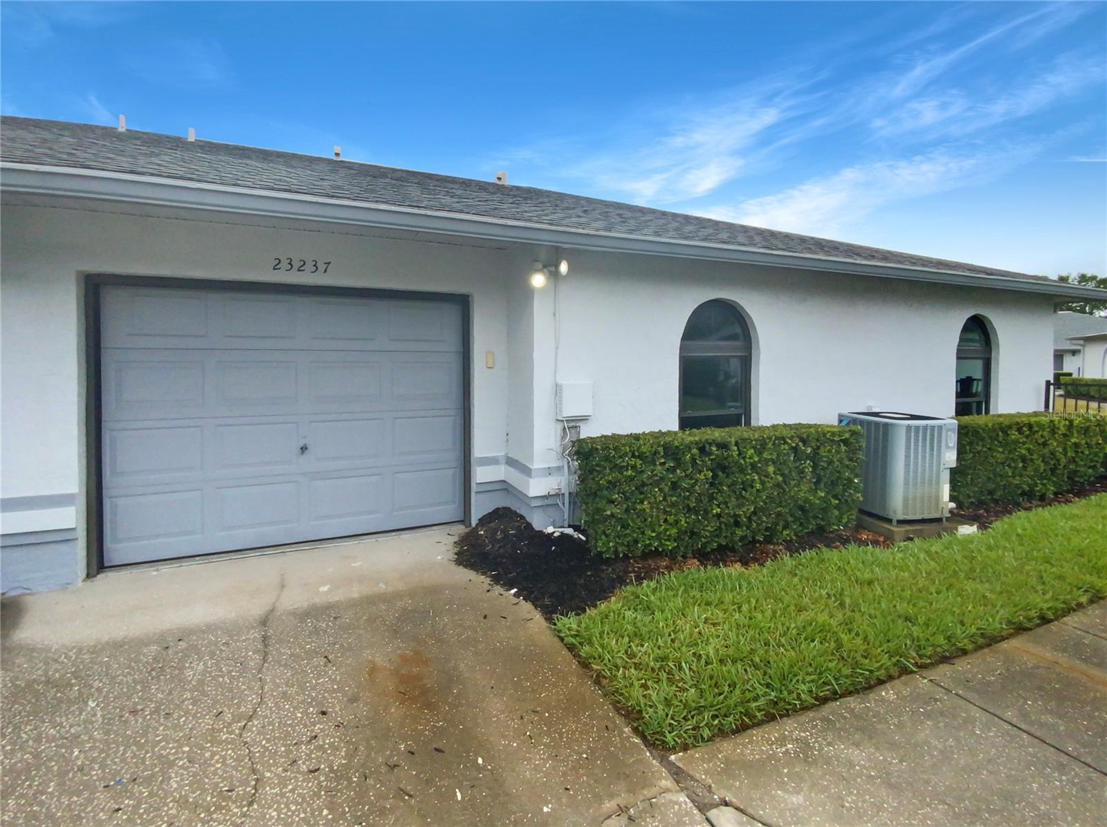 23237 Club Villas Dr Property Photo 6