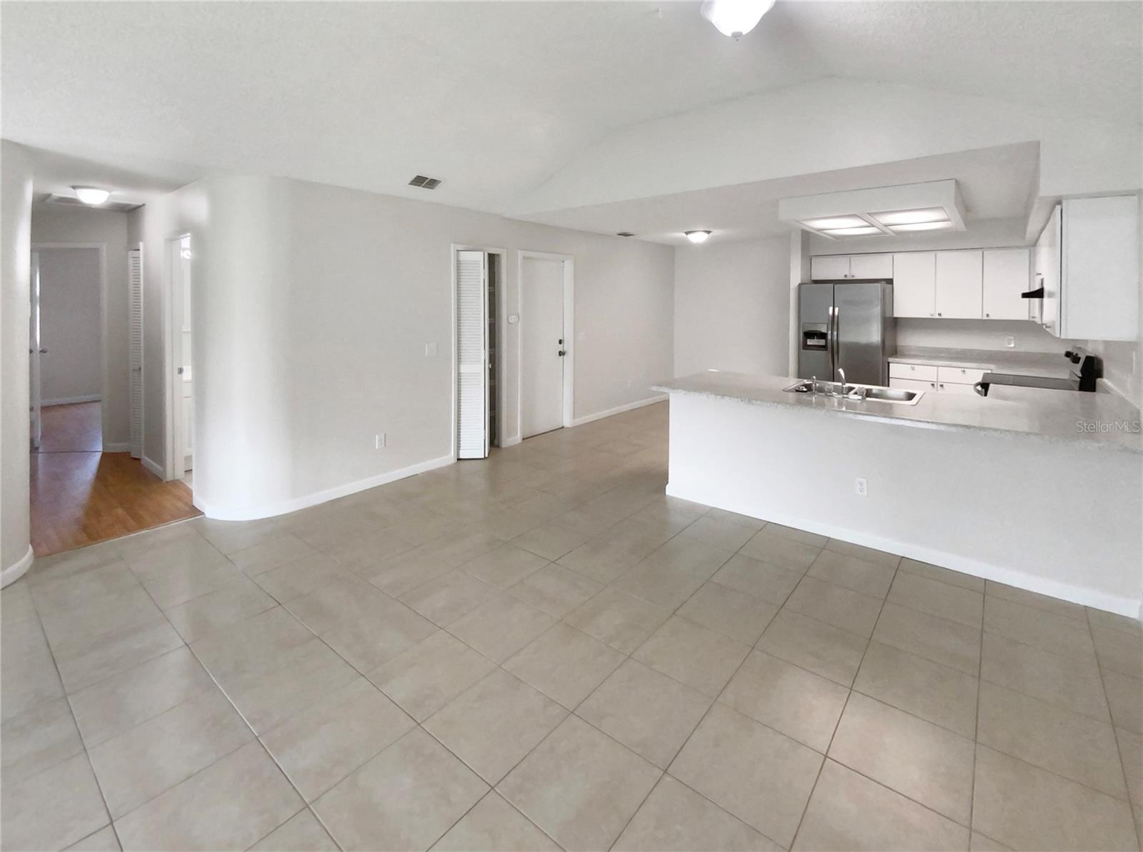 23237 Club Villas Dr Property Photo 12