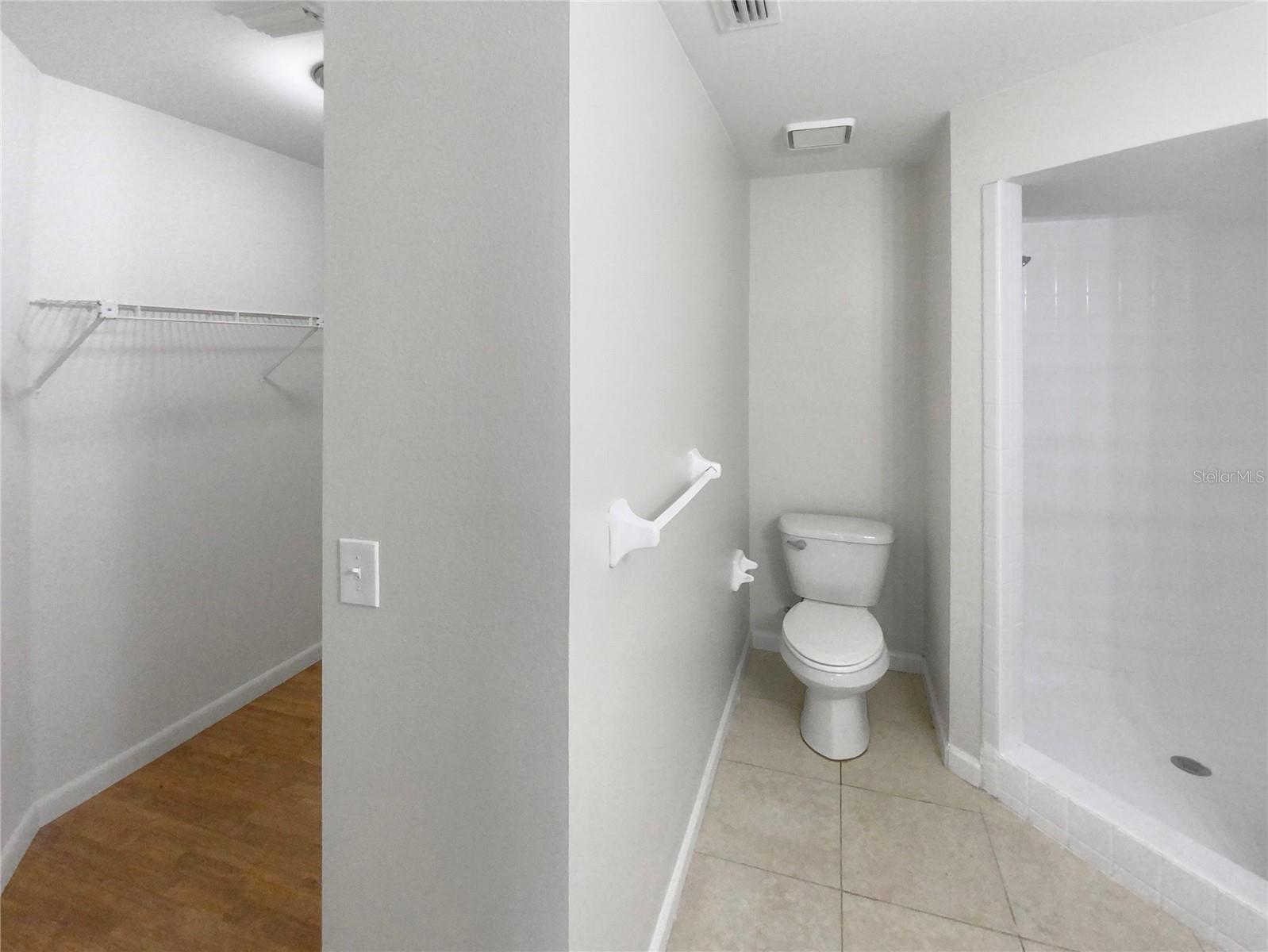 23237 Club Villas Dr Property Photo 21