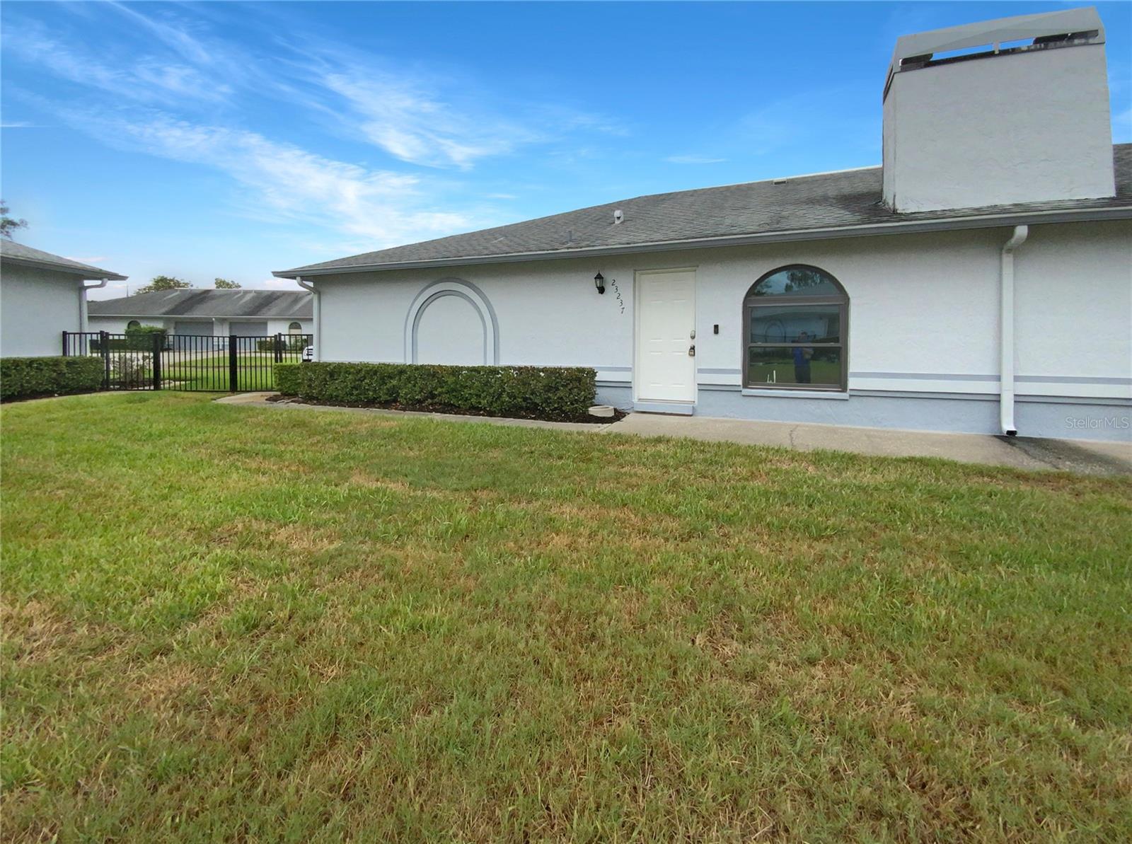 23237 Club Villas Dr Property Photo 30