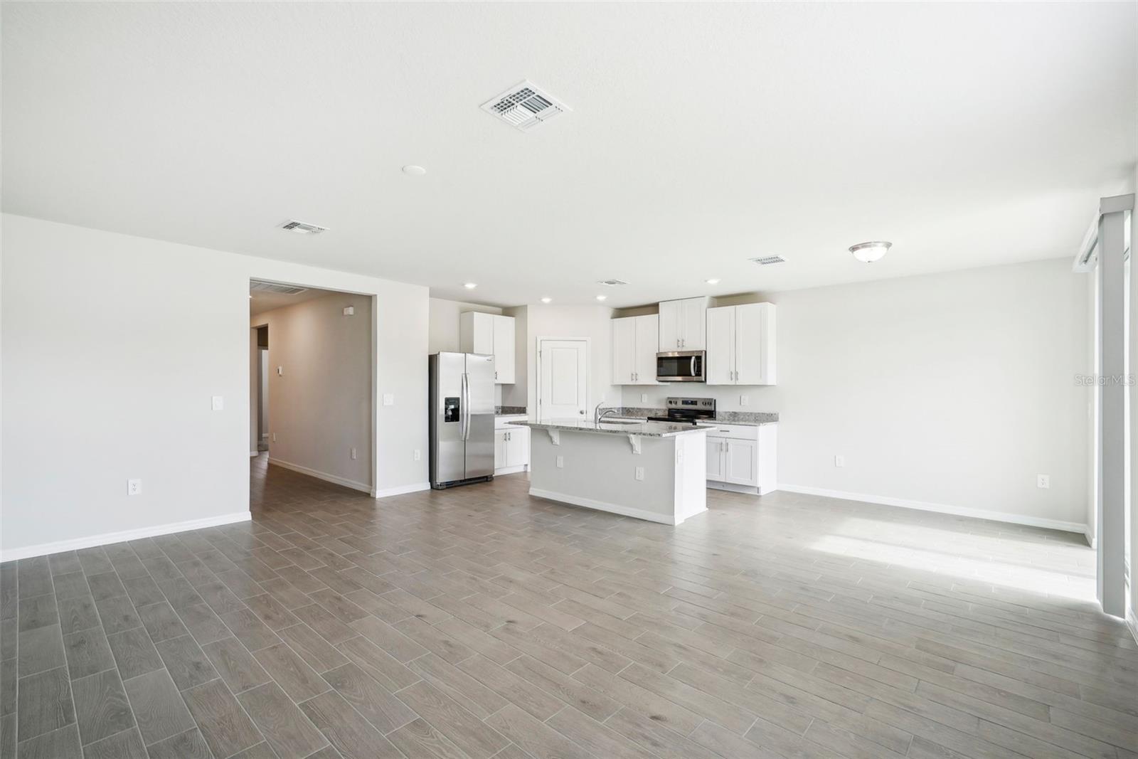 1701 Forest Run Ln Property Photo 7