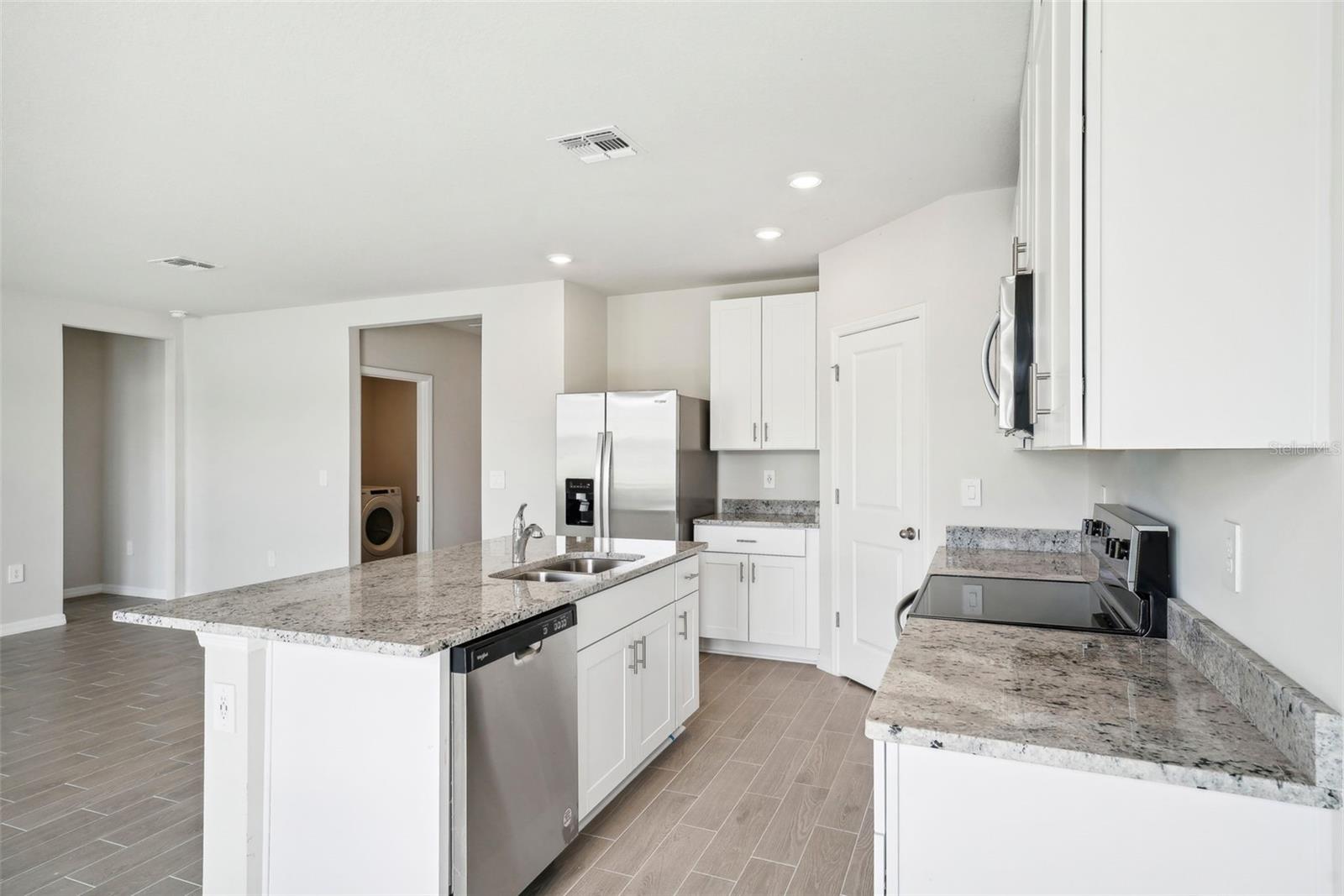 1701 Forest Run Ln Property Photo 20
