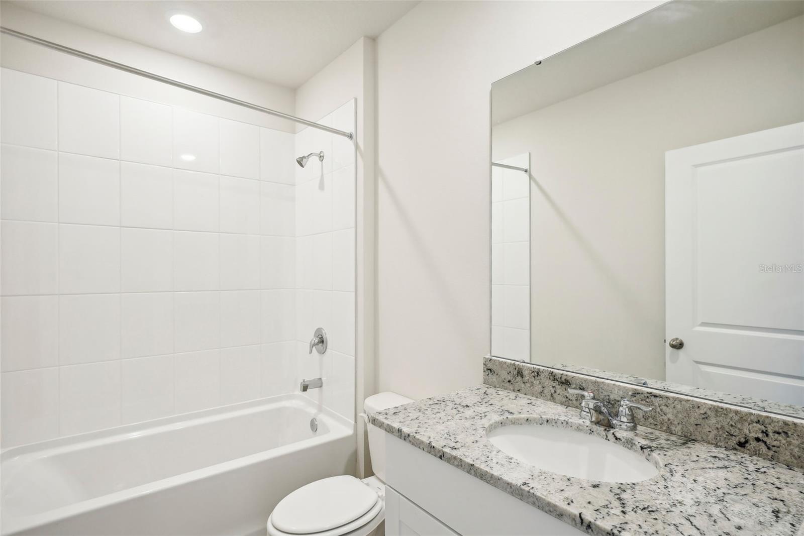 1701 Forest Run Ln Property Photo 32