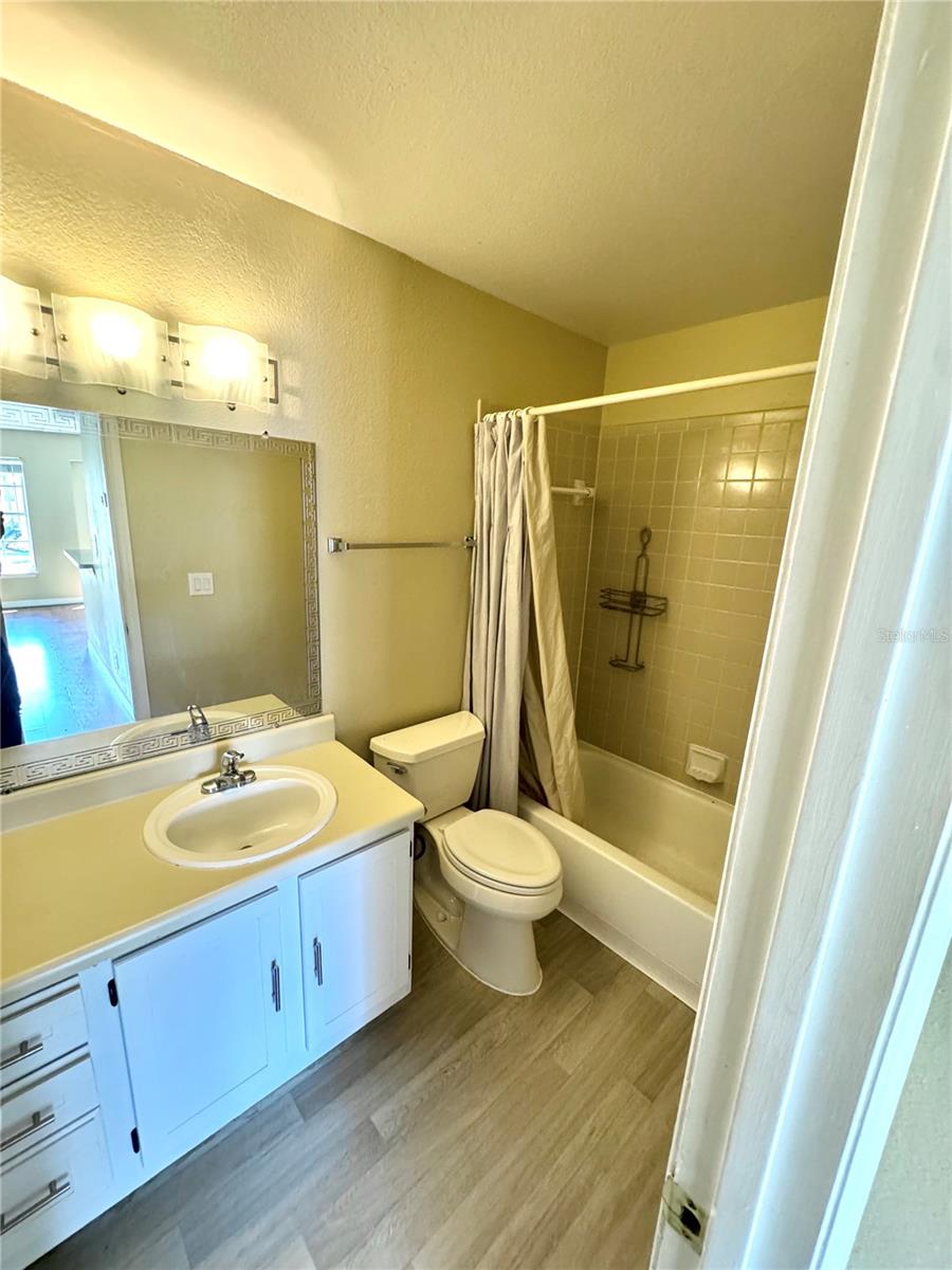 1059 S Hiawassee Rd #1824 Property Photo 9