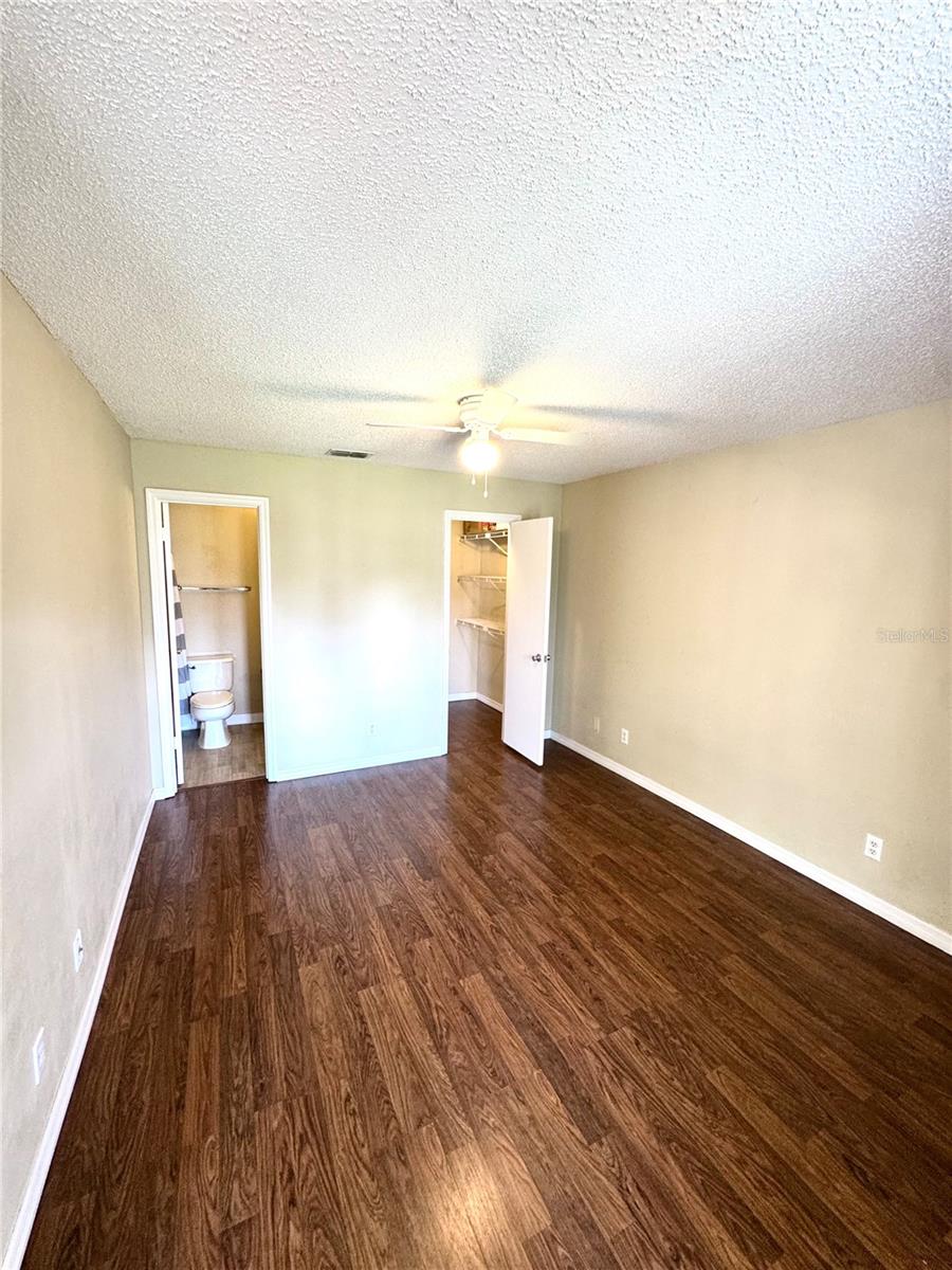 1059 S Hiawassee Rd #1824 Property Photo 15