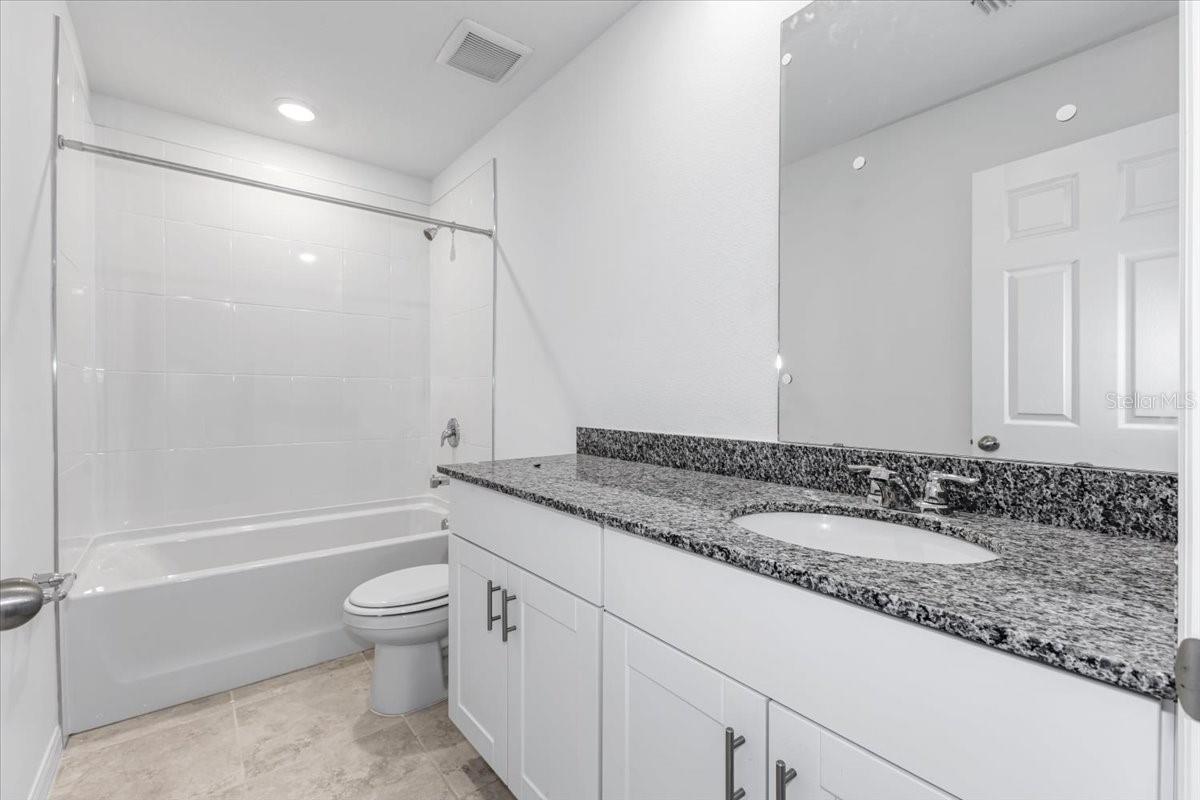 3198 Viceroy Ct Property Photo 4