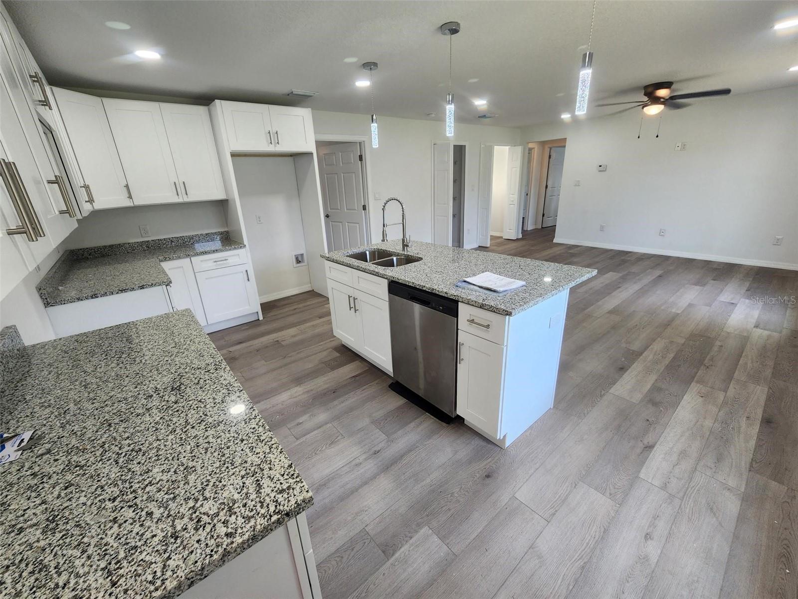 2220 Church St Property Photo 5