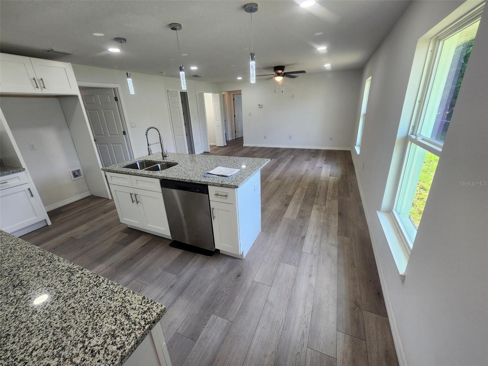 2220 Church St Property Photo 6
