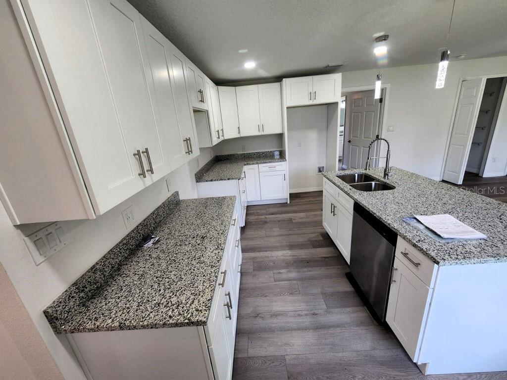 2220 Church St Property Photo 7