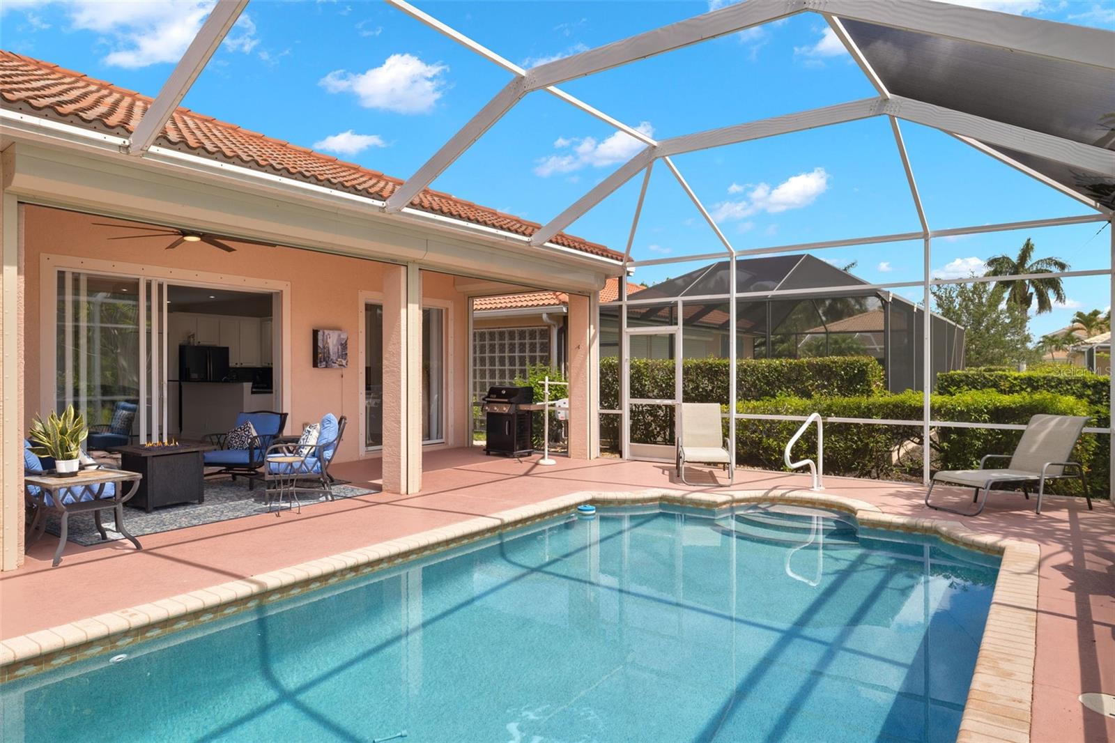 5560 Lago Villaggio Way E Property Photo