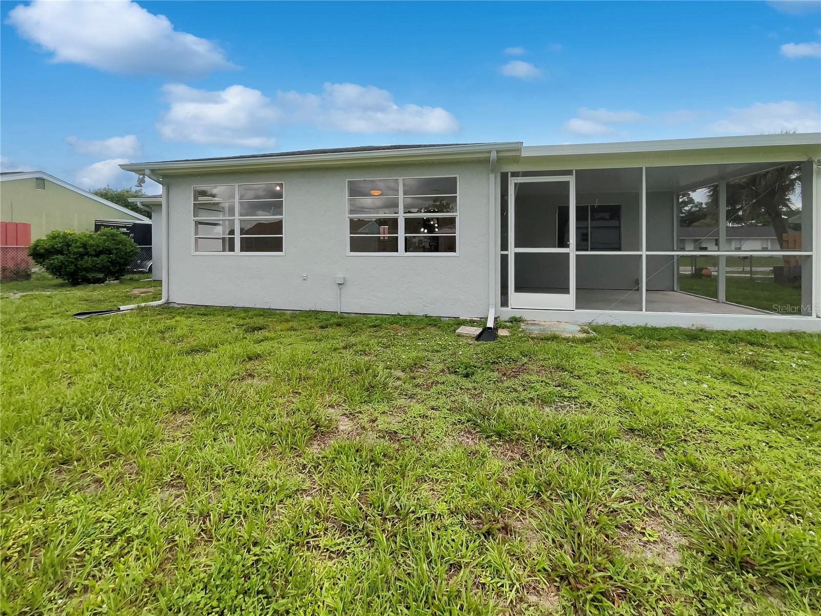 8188 San Jacinto Ave Property Photo 6