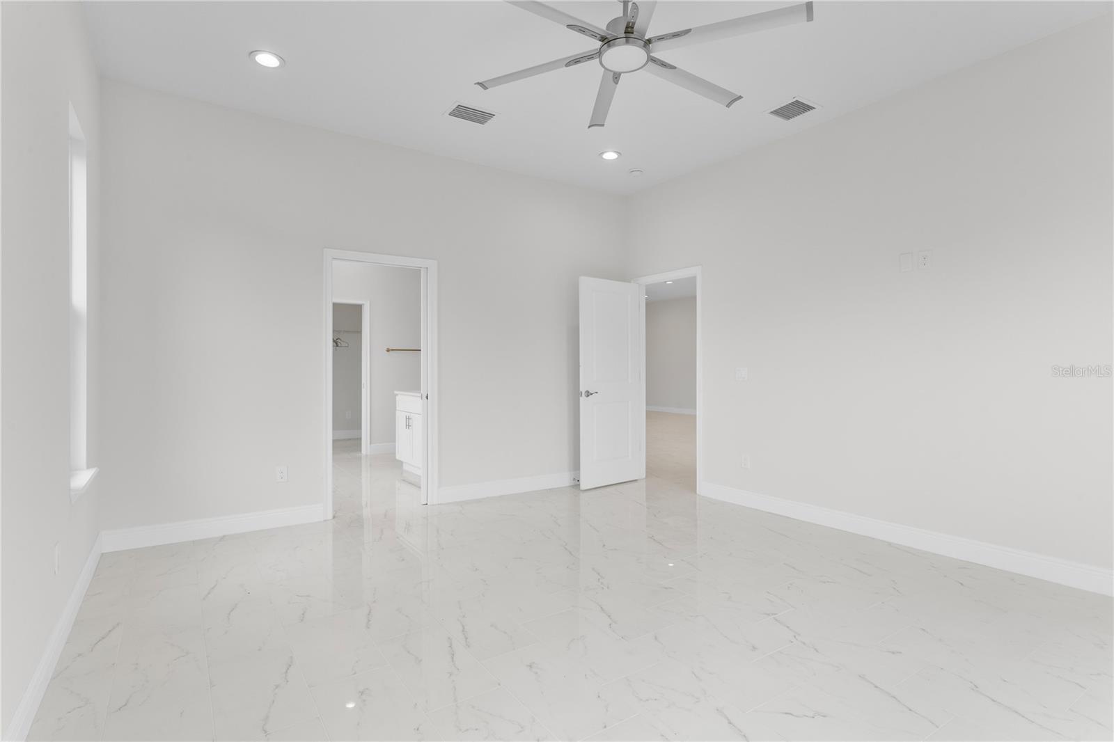 169 Valencia Ridge Dr Property Photo 25