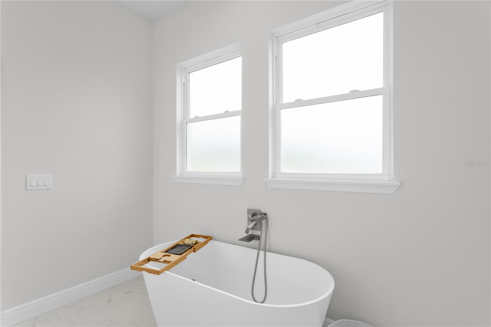 169 Valencia Ridge Dr Property Photo 28