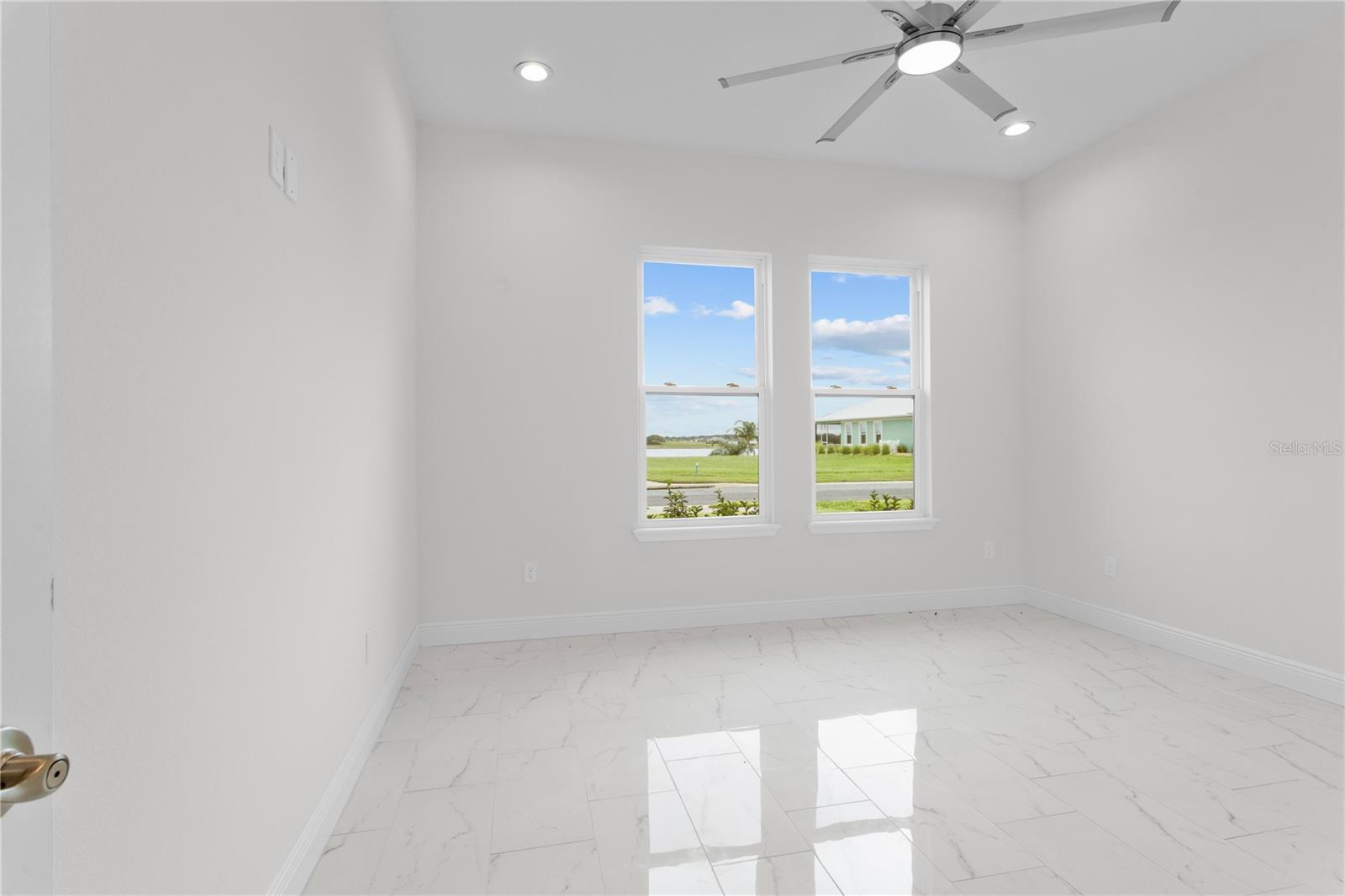 169 Valencia Ridge Dr Property Photo 33