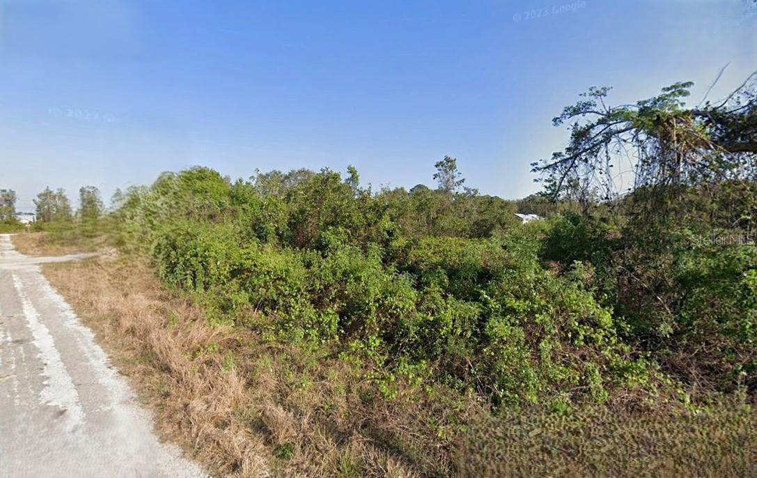 3212 Teal Ave Property Photo 3