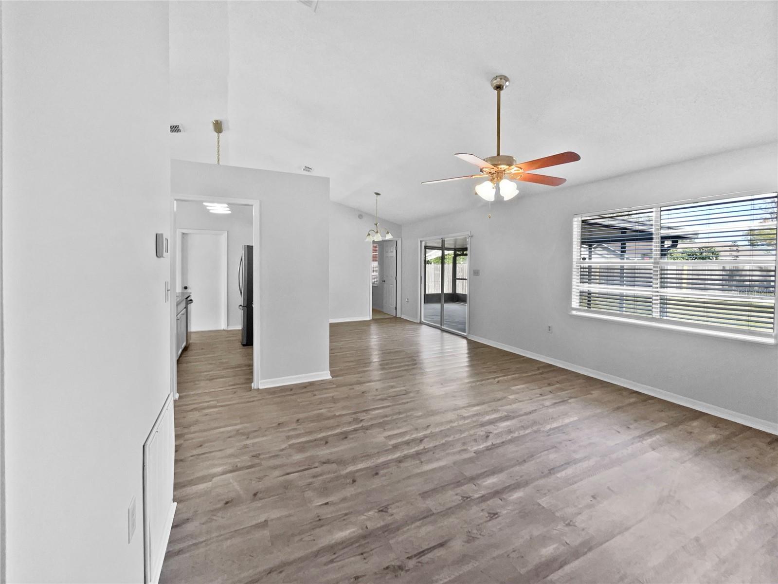 5119 Timber Ridge Trl Property Photo 3