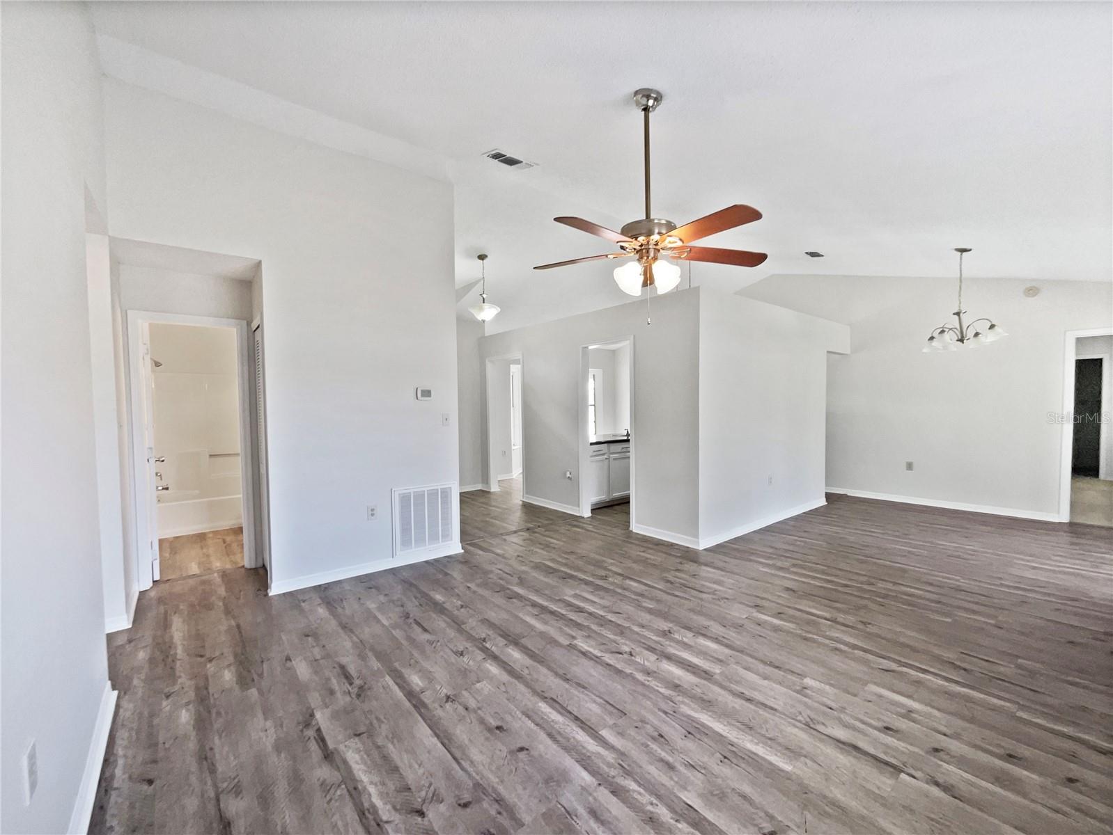 5119 Timber Ridge Trl Property Photo 15
