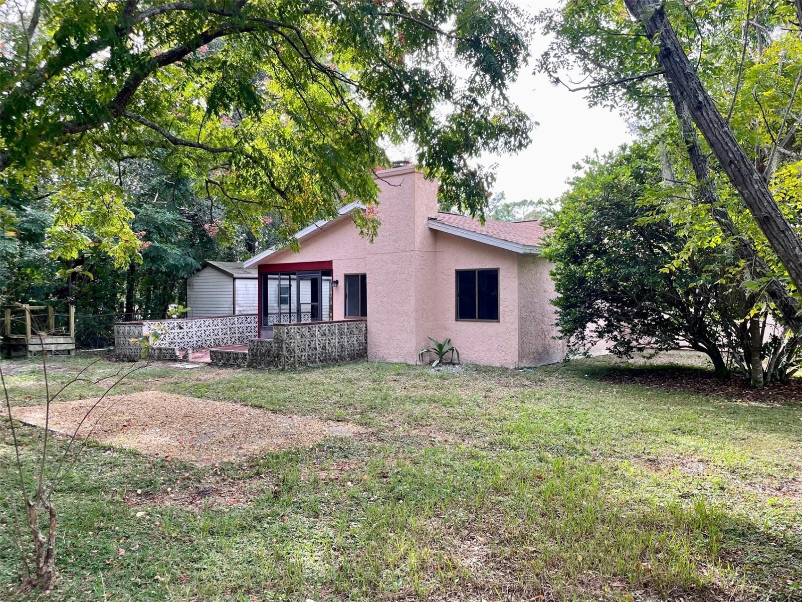 9273 Spring Rd Property Photo 10