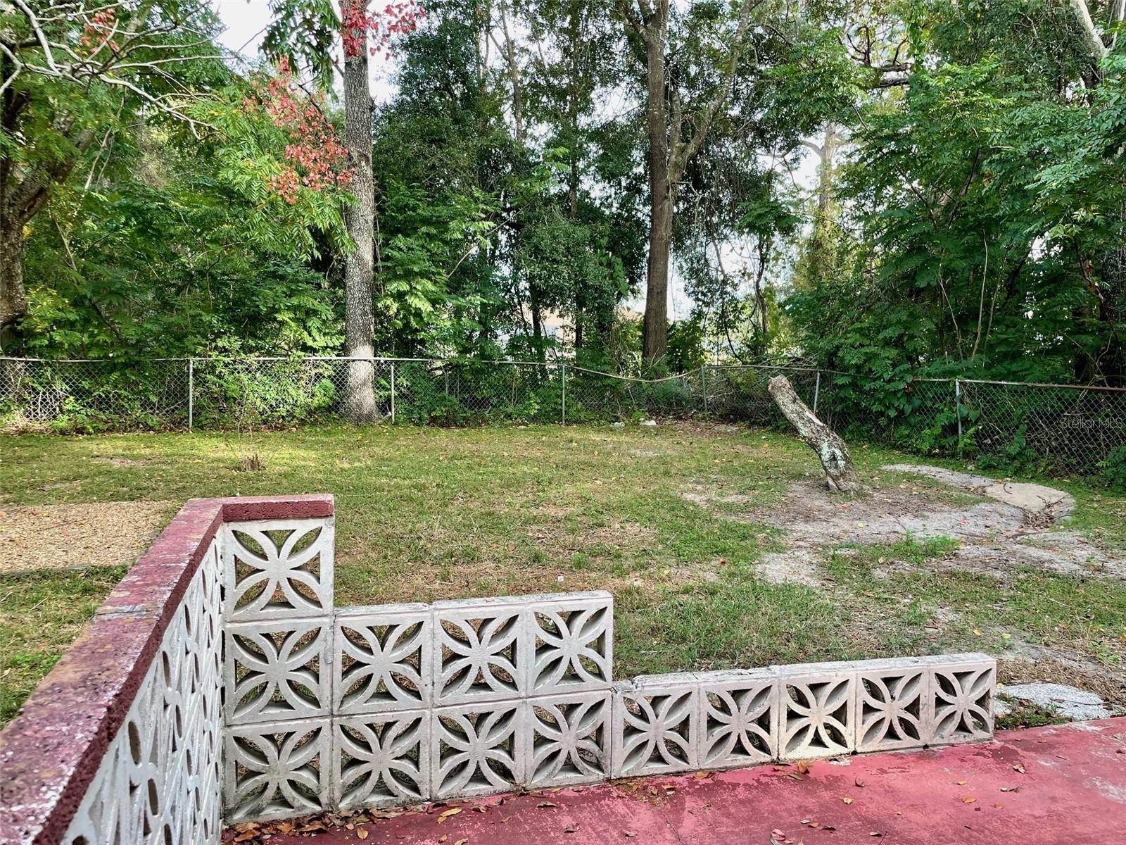 9273 Spring Rd Property Photo 42